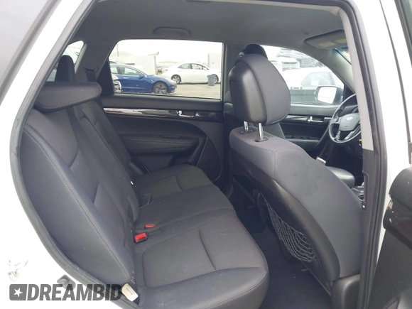 2011 Kia Sorento LX with VIN 5XYKT4A10BG170581, listed as a IAAI auction lot 42164145 with Not Provided miles and . Bid and sale history available at carsss.com. Image 8.