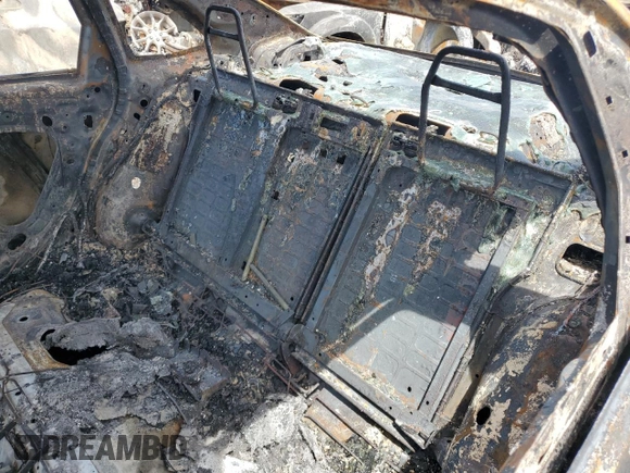 2024 Volkswagen Jetta S z VIN 3VW5M7BU5RM045638, wystawiony jako Copart lot #57215215 z przebiegiem Nie podano mil oraz Nie do naprawy • Non repairable. Historia ofert i sprzedaży dostępna na DreamBid. Obrazek 10.