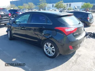 2014 Hyundai Elantra с VIN KMHD35LH0EU228891, выставлен на аукционе IAAI как лот 42173999 с пробегом 91 749 миль миль и . История ставок и продаж доступна на DreamBid. Изображение 3.