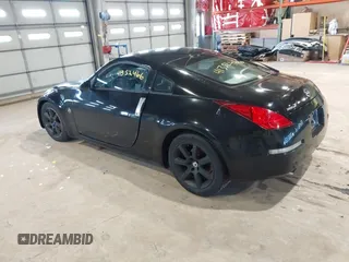 2004 Nissan 350Z Enthusiast with VIN JN1AZ34D84M100096, listed as a IAAI auction lot 41352466 with Not Provided miles and . Bid and sale history available at DreamBid. Image 3.