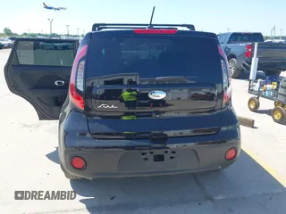 2018 Kia Soul with VIN KNDJN2A20J7588072, listed as a IAAI auction lot 42017446 with 89,085 mi miles. Bid and sale history available at carsss.com. Image 16.