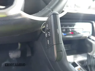 2022 Volkswagen Tiguan SE с VIN 3VV3B7AX1NM166528, выставлен на аукционе IAAI как лот 42723213 с пробегом 85 173 миль миль и . История ставок и продаж доступна на DreamBid. Изображение 11.