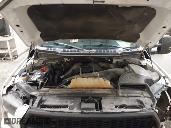 2016 Ford F-150 XLT with VIN 1FTEW1EP3GKE25825, listed as a IAAI auction lot 41254806 with 140,971 mi miles. Bid and sale history available at carsss.com. Image 10.