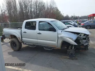 2007 Toyota Tacoma with VIN 5TELU42N37Z324958, listed as a IAAI auction lot 41791440 with 341,622 mi miles and . Bid and sale history available at DreamBid. Image 14.