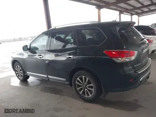 2016 Nissan Pathfinder Platinum with VIN 5N1AR2MM5GC631625, listed as a IAAI auction lot 41668488 with 171,531 mi miles. Bid and sale history available at carsss.com. Image 14.