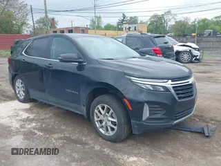 2023 Chevrolet Equinox LT z VIN 3GNAXUEG7PL160250, wystawiony jako IAAI lot #42269537 z przebiegiem 52 867 mil mil oraz . Historia ofert i sprzedaży dostępna na DreamBid. Obrazek 1.