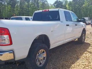 2022 Ram 2500 Tradesman z VIN 3C6UR5HL0NG202656, wystawiony jako IAAI lot #41975177 z przebiegiem 106 185 mil mil oraz . Historia ofert i sprzedaży dostępna na DreamBid. Obrazek 6.