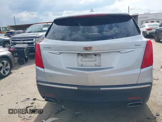 2019 Cadillac XT5 Premium Luxury AWD z VIN 1GYKNFRS0KZ207739, wystawiony jako IAAI lot #42229089 z przebiegiem 99 801 mil mil oraz . Historia ofert i sprzedaży dostępna na DreamBid. Obrazek 15.