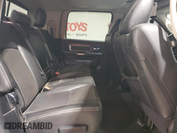 2016 Ram 2500 Laramie z VIN 3C6UR5NL6GG260634, wystawiony jako Copart lot #88674495 z przebiegiem 269 020 mil mil oraz Szkoda całkowita • Salvage title. Historia ofert i sprzedaży dostępna na DreamBid. Obrazek 10.