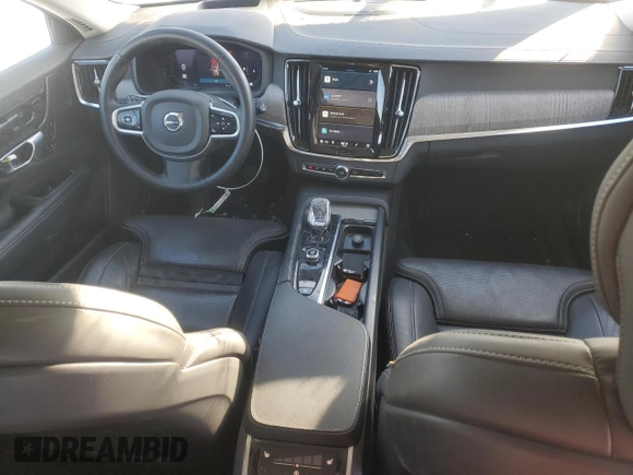 2023 Volvo V90 Ultimate with VIN YV4062NC6P1165114, listed as a Copart auction lot 45105885 with 26,962 mi miles and Salvage title. Bid and sale history available at DreamBid. Image 8.