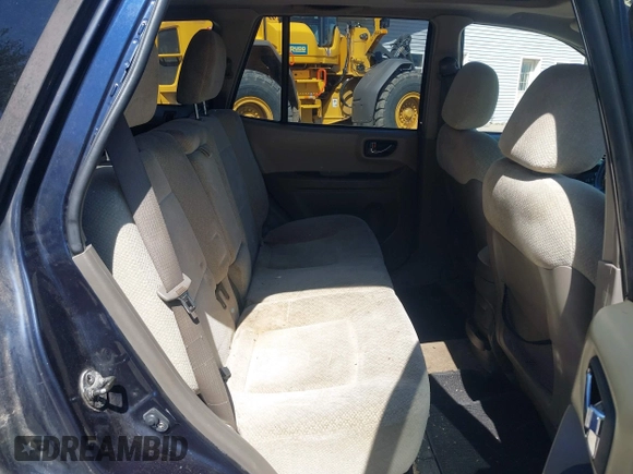 2005 Hyundai Santa Fe GLS with VIN KM8SC73D35U926492, listed as a IAAI auction lot 42131446 with 177,553 mi miles. Bid and sale history available at carsss.com. Image 8.