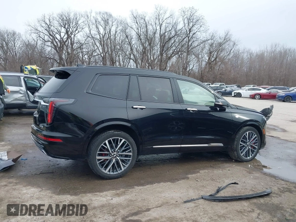 2022 Cadillac XT6 Sport with VIN 1GYKPHRS3NZ138698, listed as a IAAI auction lot 41547570 with 15,919 mi miles. Bid and sale history available at carsss.com. Image 14.