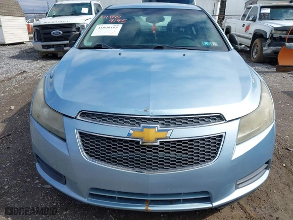 2012 Chevrolet Cruze LS with VIN 1G1PC5SH3C7174431, listed as a IAAI auction lot 41809195 with 170,983 mi miles. Bid and sale history available at carsss.com. Image 6.