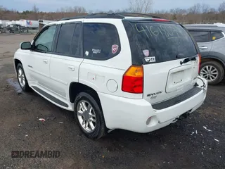 2008 GMC Envoy Denali with VIN 1GKET63M382216072, listed as a IAAI auction lot 41618044 with 148,598 mi miles. Bid and sale history available at carsss.com. Image 3.