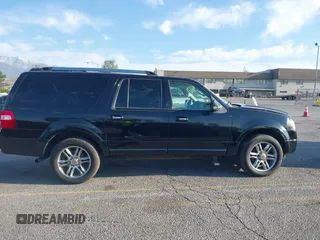 2012 Ford Expedition EL Limited with VIN 1FMJK2A54CEF09905, listed as a IAAI auction lot 41852781 with 64,762 mi miles. Bid and sale history available at carsss.com. Image 13.