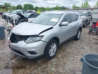 2015 Nissan Rogue SV z VIN KNMAT2MV9FP540198, wystawiony jako IAAI lot #42169106 z przebiegiem 153 444 mil mil oraz . Historia ofert i sprzedaży dostępna na DreamBid. Obrazek 17.