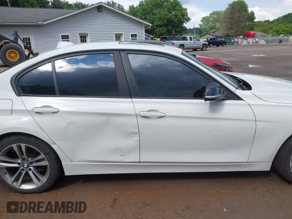 2014 BMW 3 Series 328d xDrive with VIN WBA3D5C58EF147223, listed as a IAAI auction lot 42317182 with 155,208 mi miles and . Bid and sale history available at DreamBid. Image 14.