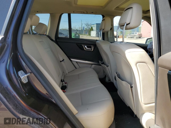 2013 Mercedes-Benz GLK 250 with VIN WDCGG0EB4DG128172, listed as a Copart auction lot 53474734 with 216,712 mi miles and Clean Title. Bid and sale history available at DreamBid. Image 11.