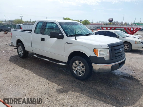 2012 Ford F-150 XL with VIN 1FTFX1CF9CKD37173, listed as a IAAI auction lot 41986303 with 213,919 mi miles. Bid and sale history available at carsss.com. Image 1.