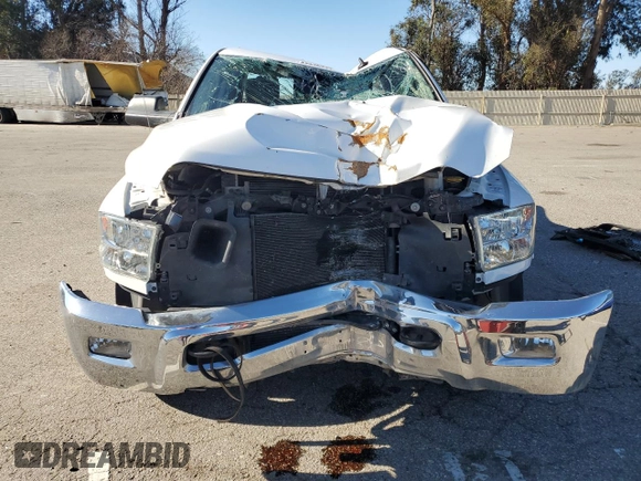 2018 Ram 2500 Big Horn with VIN 3C6UR5DL4JG427436, listed as a Copart auction lot 45536995 with 101,929 mi miles and Salvage title. Bid and sale history available at DreamBid. Image 5.