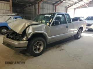 1999 Chevrolet S-10 LS with VIN 1GCCS19X6X8128171, listed as a Copart auction lot 62022354 with Not Provided miles and Salvage Title. Bid and sale history available at carsss.com. Image 1.