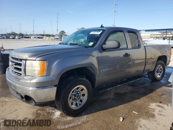 2008 GMC Sierra 1500 Work Truck z VIN 1GTEC19C88Z178603, wystawiony jako Copart lot #87082794 z przebiegiem 248 983 mil mil oraz Szkoda całkowita • Salvage title. Historia ofert i sprzedaży dostępna na DreamBid. Obrazek 1.