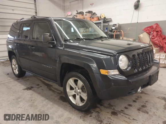 2014 Jeep Patriot Limited with VIN 1C4NJRCB7ED684811, listed as a IAAI auction lot 41833010 with 74,820 mi miles and . Bid and sale history available at carsss.com. Image 1.