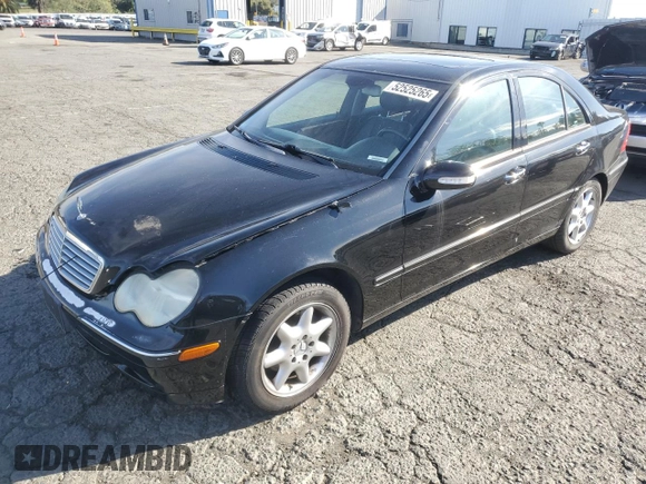 2002 Mercedes-Benz C with VIN WDBRF61J82F200560, listed as a Copart auction lot 52525265 with 122,066 mi miles and Clean Title. Bid and sale history available at carsss.com. Image 1.