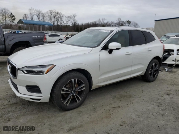 2020 Volvo XC60 Momentum with VIN YV4102RK1L1561825, listed as a Copart auction lot 47532685 with 82,337 mi miles and Salvage Title. Bid and sale history available at carsss.com. Image 1.