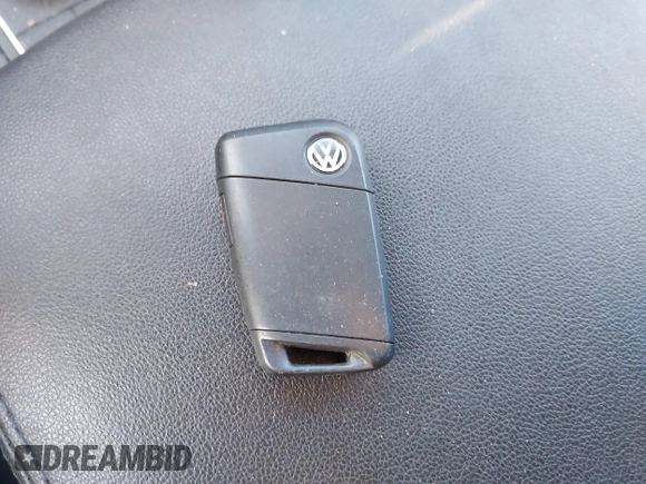 2019 Volkswagen Atlas SEL with VIN 1V2MR2CA9KC608025, listed as a IAAI auction lot 41866519 with 112,477 mi miles and . Bid and sale history available at DreamBid. Image 11.