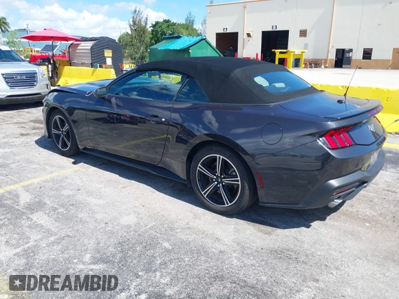 2024 Ford Mustang EcoBoost with VIN 1FAGP8UH9R5123133, listed as a IAAI auction lot 42538350 with 33,581 mi miles and . Bid and sale history available at DreamBid. Image 3.