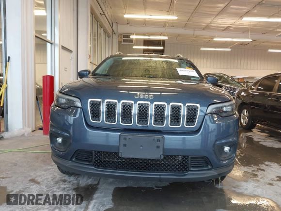 2019 Jeep Cherokee Latitude Plus with VIN 1C4PJMLX0KD361879, listed as a IAAI auction lot 40435950 with 148,830 mi miles. Bid and sale history available at carsss.com. Image 12.