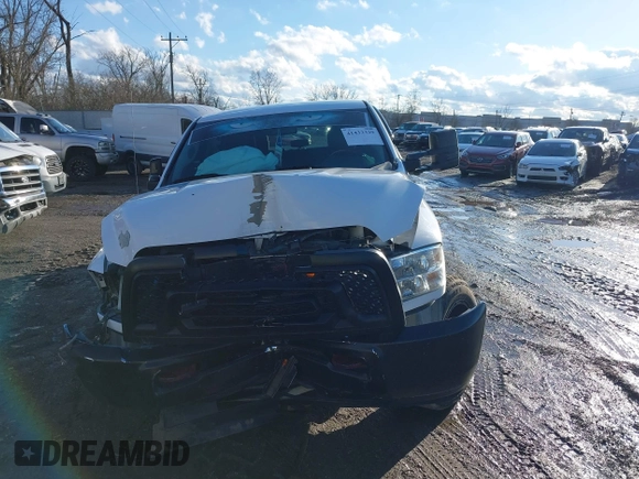 2018 Ram 2500 Tradesman with VIN 3C6UR4HL6JG125201, listed as a IAAI auction lot 41432329 with 181,247 mi miles. Bid and sale history available at carsss.com. Image 12.