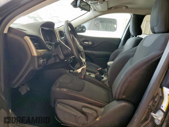 2015 Jeep Cherokee Latitude с VIN 1C4PJMCS9FW687503, выставлен на аукционе Copart как лот 59499475 с пробегом 126 922 миль миль и Чистый • Clean title. История ставок и продаж доступна на DreamBid. Изображение 7.