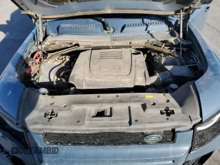 2021 Land Rover Defender S z VIN SALEJ7RX6M2035267, wystawiony jako Copart lot #41673735 z przebiegiem Nie podano mil oraz Czysty tytuł • Clean title. Historia ofert i sprzedaży dostępna na DreamBid. Obrazek 13.