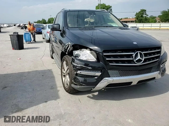 2012 Mercedes-Benz M 350 with VIN 4JGDA5HB2CA054363, listed as a Copart auction lot 57349515 with 152,116 mi miles and Clean title. Bid and sale history available at DreamBid. Image 14.