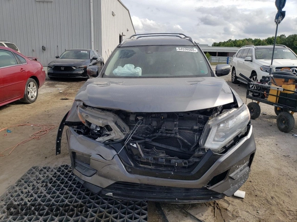 2020 Nissan Rogue SV with VIN JN8AT2MT4LW037909, listed as a Copart auction lot 54536565 with 40,894 mi miles and Non Repairable. Bid and sale history available at carsss.com. Image 5.