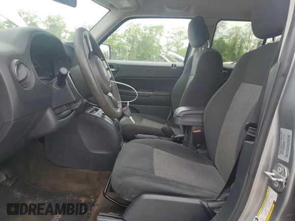 2017 Jeep Patriot Sport with VIN 1C4NJPBAXHD140823, listed as a Copart auction lot 56889905 with 134,532 mi miles and Clean Title. Bid and sale history available at DreamBid. Image 7.