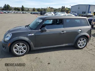 2011 MINI Clubman S z VIN WMWZG3C53BTY36878, wystawiony jako Copart lot #50461745 z przebiegiem 121 848 mil mil oraz Czysty tytuł • Clean title. Historia ofert i sprzedaży dostępna na DreamBid. Obrazek 1.