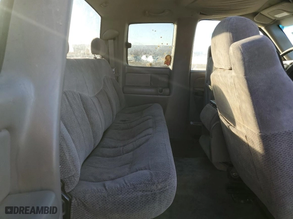 1999 Chevrolet Silverado 1500 LS with VIN 2GCEC19T5X1201987, listed as a Copart auction lot 43392405 with 332,753 mi miles and Salvage Title. Bid and sale history available at carsss.com. Image 10.