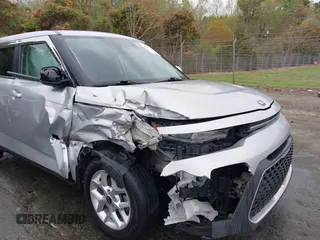 2021 Kia Soul S with VIN KNDJ23AU1M7763711, listed as a IAAI auction lot 41923709 with 34,512 mi miles and . Bid and sale history available at DreamBid. Image 6.