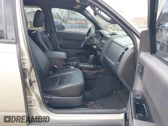 2012 Ford Escape Limited with VIN 1FMCU9EG5CKC24283, listed as a IAAI auction lot 41951067 with 134,666 mi miles. Bid and sale history available at carsss.com. Image 5.