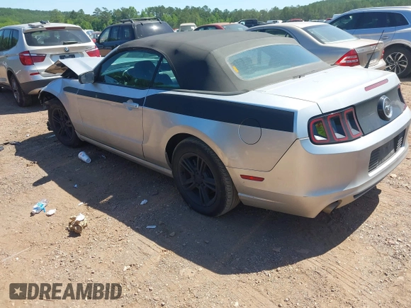 2014 Ford Mustang V6 с VIN 1ZVBP8EM9E5314011, выставлен на аукционе IAAI как лот 42332004 с пробегом 133 361 миль миль и . История ставок и продаж доступна на DreamBid. Изображение 3.