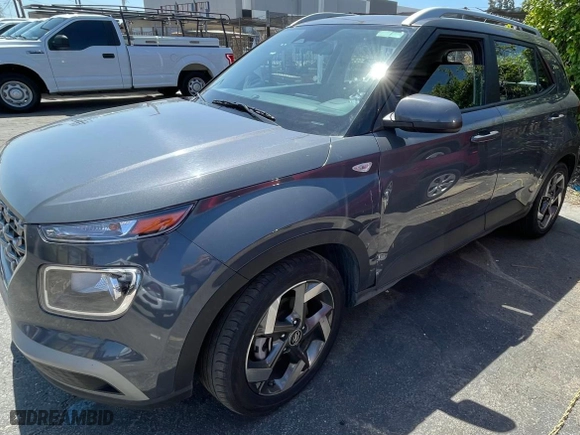 2023 Hyundai Venue SEL with VIN KMHRC8A39PU249336, listed as a Copart auction lot 52827355 with 32,151 mi miles and Clean Title. Bid and sale history available at carsss.com. Image 2.
