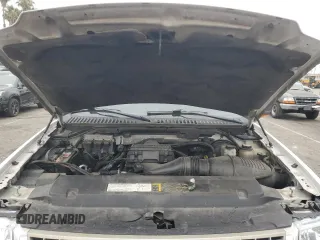 2006 Ford Expedition Eddie Bauer с VIN 1FMFU18546LA90812, выставлен на аукционе Copart как лот 59401865 с пробегом 173 626 миль миль и Чистый • Clean title. История ставок и продаж доступна на DreamBid. Изображение 12.