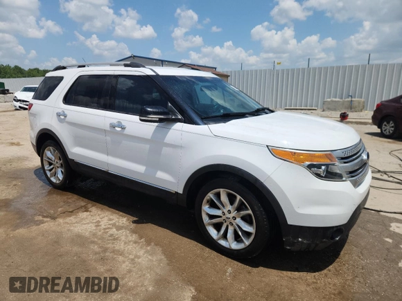 2014 Ford Explorer XLT z VIN 1FM5K7D86EGA80360, wystawiony jako Copart lot #61604015 z przebiegiem 186 072 mil mil oraz Szkoda całkowita • Salvage title. Historia ofert i sprzedaży dostępna na DreamBid. Obrazek 4.
