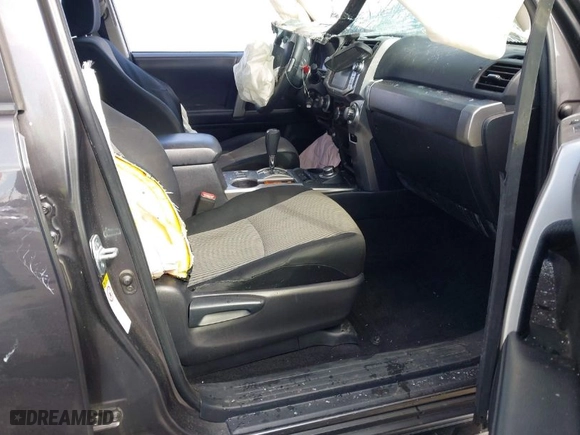 2019 Toyota 4Runner SR5 with VIN JTEBU5JR9K5666170, listed as a IAAI auction lot 41539253 with 82,568 mi miles. Bid and sale history available at carsss.com. Image 5.