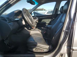 2003 BMW 3 Series 325i with VIN WBAET37423NJ33483, listed as a Copart auction lot 42368445 with 121,063 mi miles and Salvage Title. Bid and sale history available at carsss.com. Image 7.