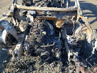 2021 Audi A6 Premium Plus z VIN WAUE8AF27MN031037, wystawiony jako Copart lot #42781905 z przebiegiem Nie podano mil oraz Szkoda całkowita • Salvage title. Historia ofert i sprzedaży dostępna na DreamBid. Obrazek 12.