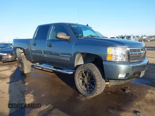 2008 Chevrolet Silverado 1500 LTZ with VIN 3GCEK13M08G177952, listed as a IAAI auction lot 41774023 with 119,807 mi miles. Bid and sale history available at carsss.com. Image 1.